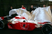 Vasser and Tracy reveal car, Toronto