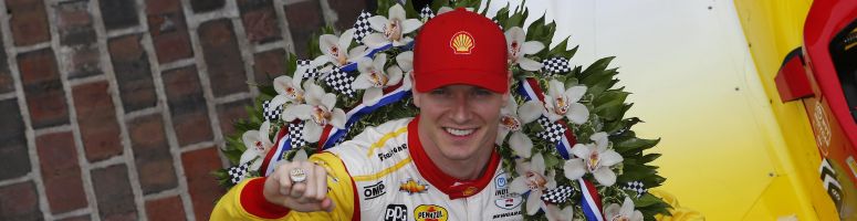 de winnaars foto met Marcus Ericsson na de Indy 500 van 2022