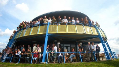 VIP boxen, Assen