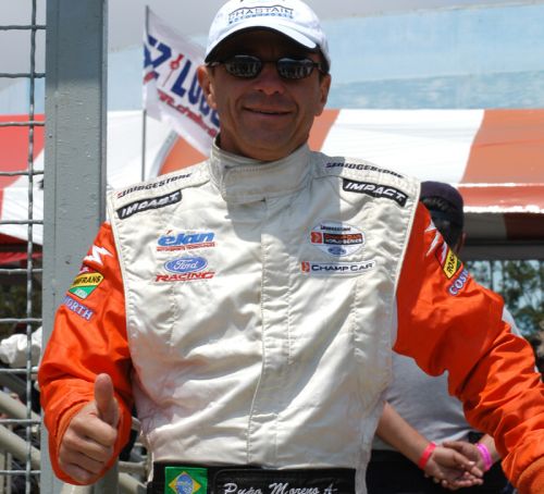 Roberto Moreno, Long Beach