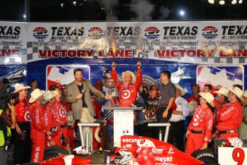Scott Dixon viert zijn overwinning, Texas Speedway