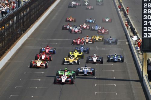 De start van de 2012 Indianapolis 500