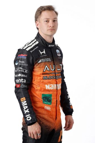 Dennis Hauger detail