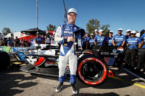 Felix Rosenqvist pakt pole in Portland