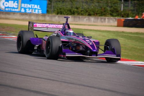 Katherine  Legge, Zolder