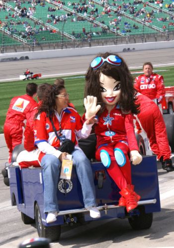Milka Duno, Kansas Speedway