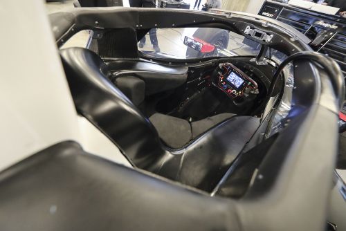 De cockpit van Will Power met het aeroscreen, Indianapolis