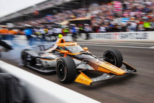 Romain Grosjean tijdens de jaarlijkse pitstopcompetitie