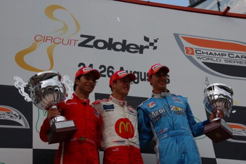 Podium, Zolder