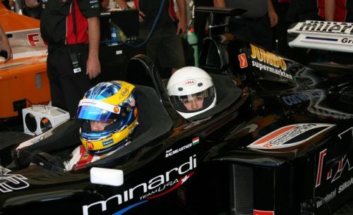 Sebastien Bourdais gaf zijn vrouw Claire de rit van haar leven in de tweezitter