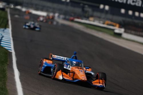 Scott Dixon leidt voor Graham Rahal, Indianapolis Road Course