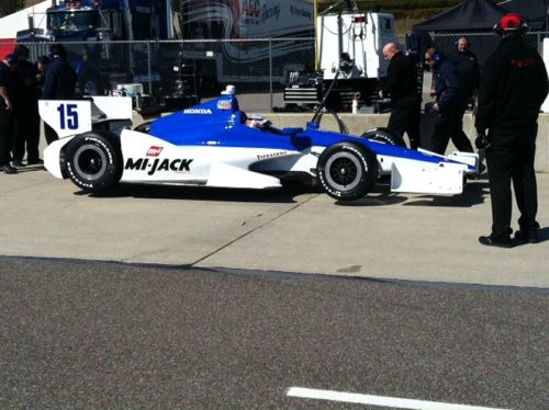 Takuma Sato test de Rahal Letterman wagen op het Barber Motorsports Park