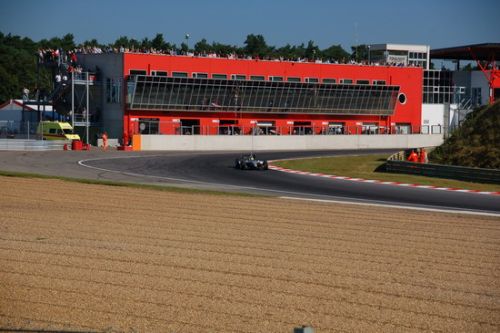 Ryan  Dalziel, Zolder