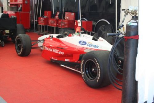 De wagen van Bruno Junqueira