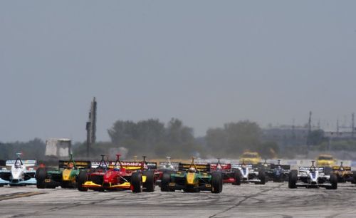 De start van de Grand Prix of Cleveland