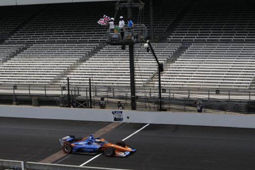 Scott Dixon wint de GMR Grand Prix of Indianapolis
