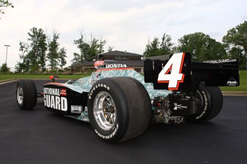 De Panther Racing kleurstelling voor de Indianapolis 500 van 2010