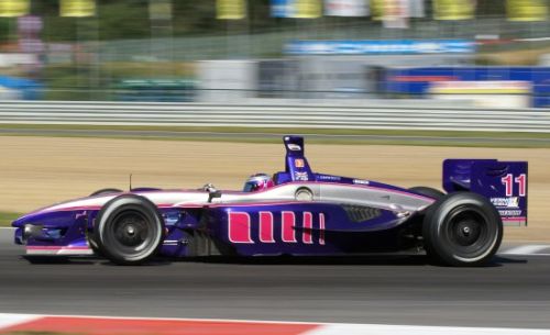 Katherine  Legge, Zolder