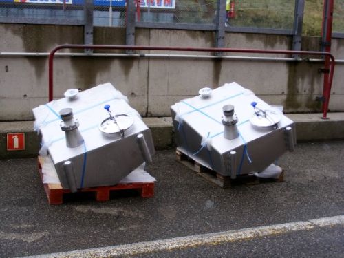 Tankinstallaties liggen klaar in de pitstraat