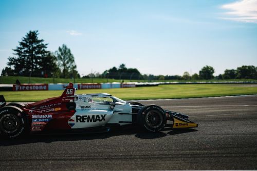 Marcus Armstrong traing voor de Indy GP