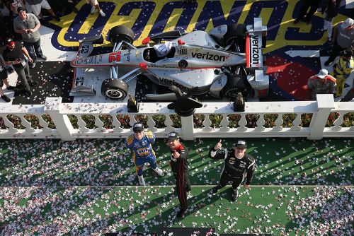 Power, Newgarden en Rossi op het podium van Pocono