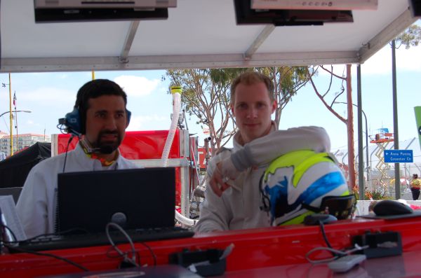 Charles Zwolsman met engineer
