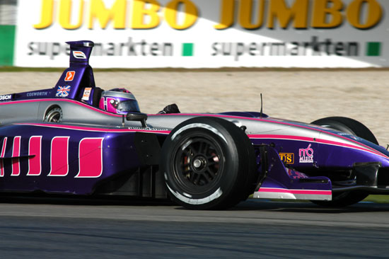 Katherine  Legge, Assen