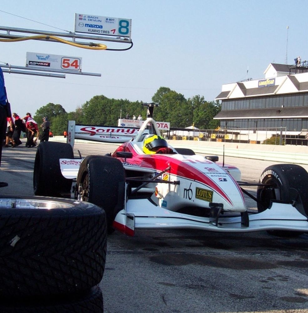 Bruno Junqueira leaves pits, Road America