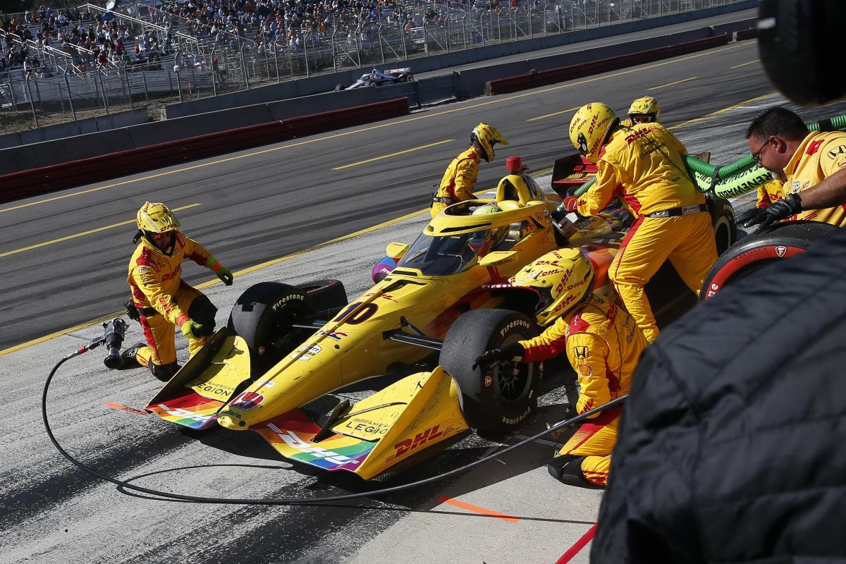 Álex Palou maakt een pitstop op Laguna Seca