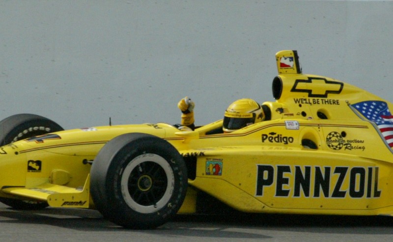 Sam Hornish wint in 2001 het kampioenschap met Chevrolet motoren