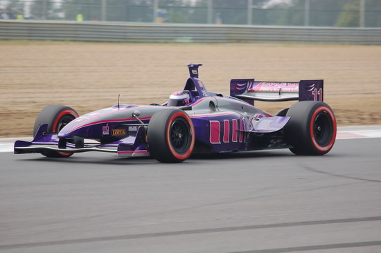Katherine  Legge, Zolder