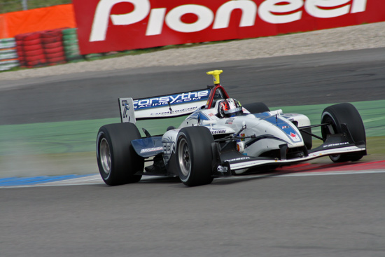 Oriol  Servia, Assen
