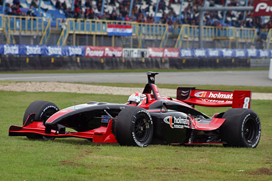 Tagliani in het gras op Assen