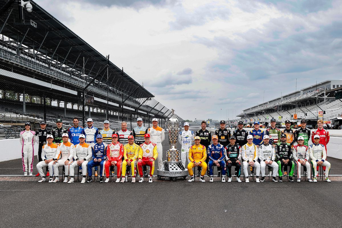 Het 33 coureurs tellende veld van de Indy 500 in 2026