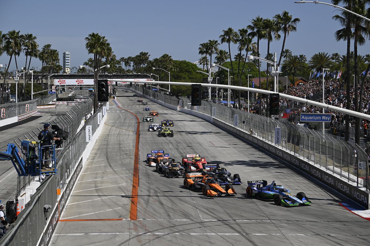 Felix Rosenqvist leads the start in Long Beach