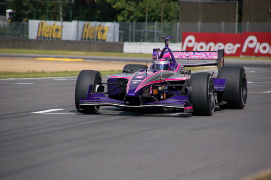 Katherine  Legge, Zolder