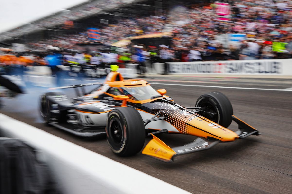 Romain Grosjean tijdens de jaarlijkse pitstopcompetitie