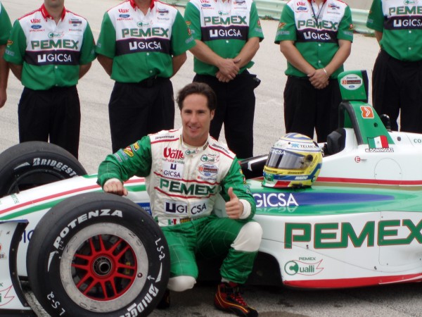 Mario Dominguez voor Rocketsports
