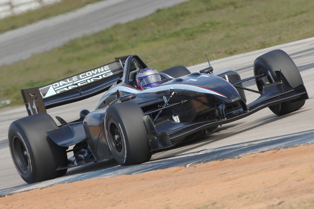 Katherine Legge tijdens de open test op Sebring