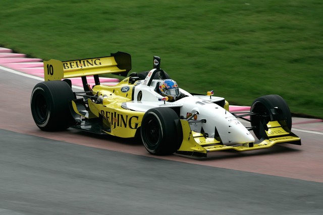 AJ Allmendinger op Monterrey