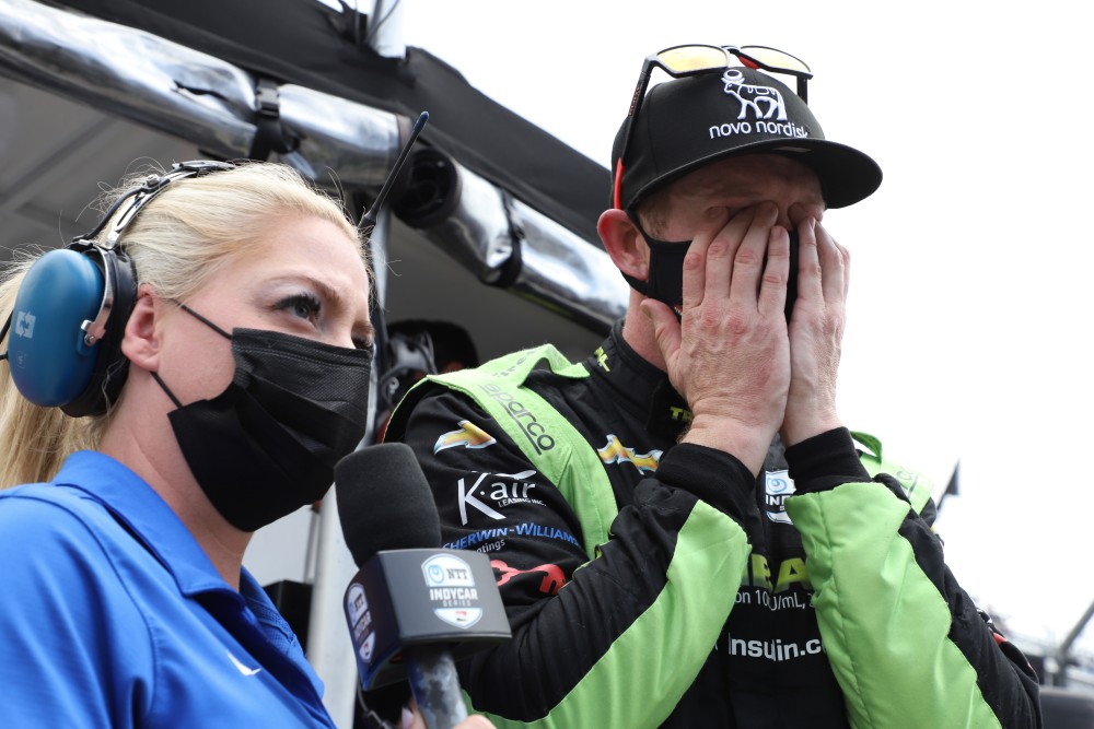 Charlie  Kimball na het missen van de Indianapolis 500 grid