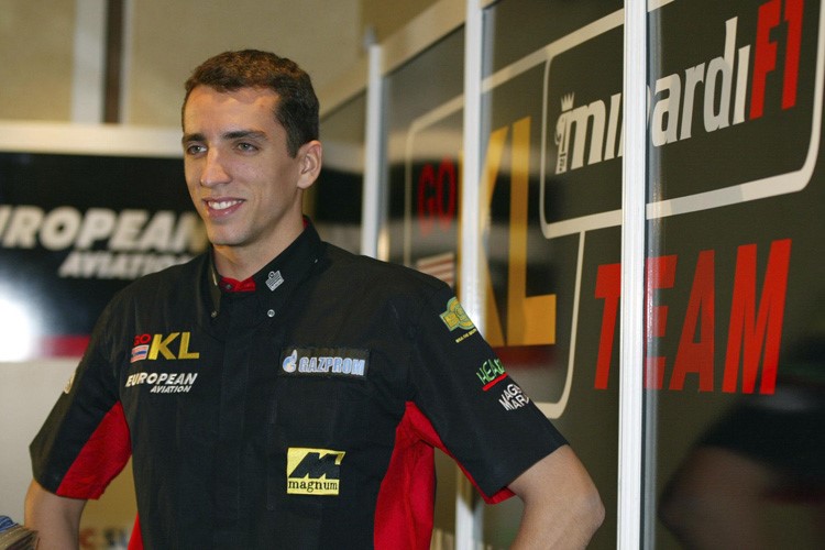 Justin Wilson bij Minardi, 2002