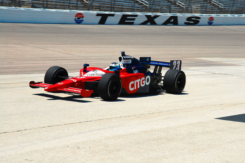 Milka Duno, Texas Speedway