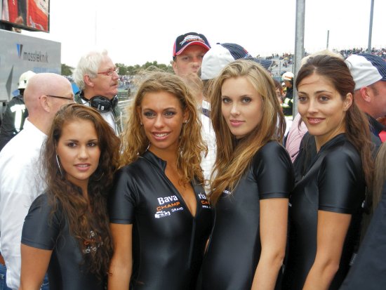 Pitgirls