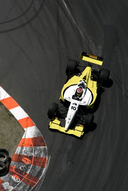 Ryan Briscoe in Surfers Paradise