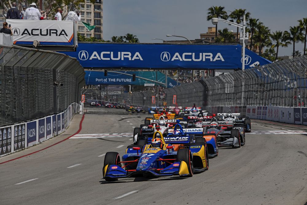 De start van de Acura Grand Prix of Long Beach