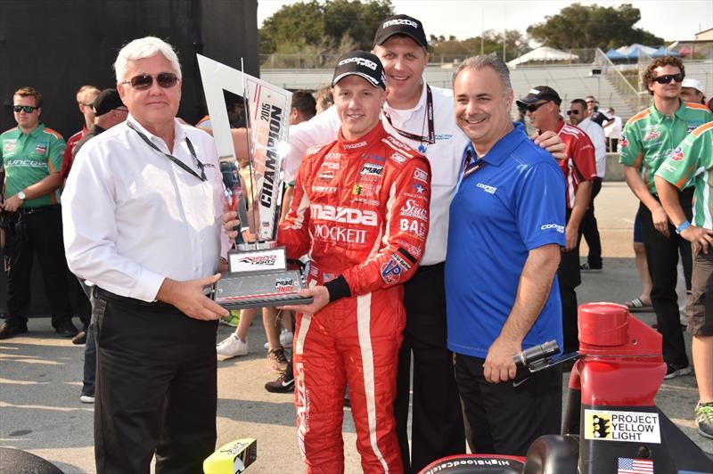 Spencer Pigot wint het Indy Lights kampioenschap op Laguna Seca