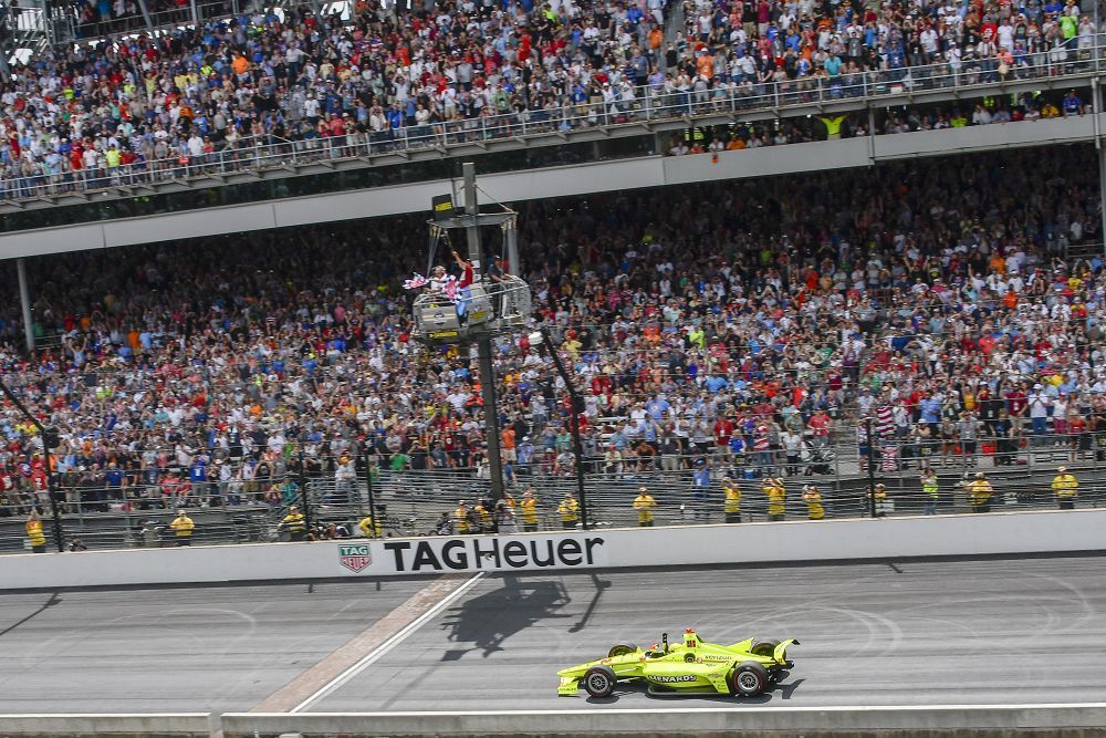 Simon Pagenaud wint de Indianapolis 500