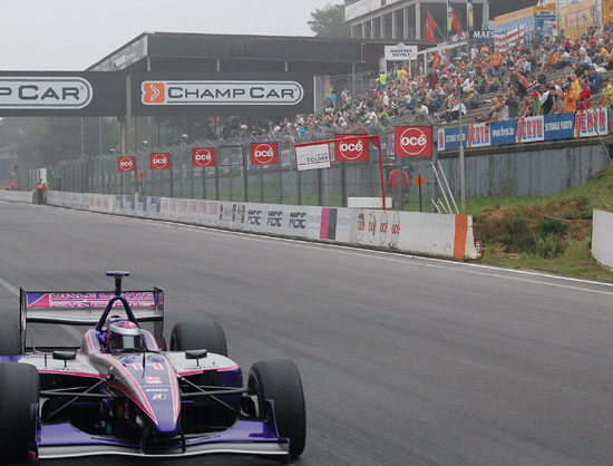 Katherine  Legge, Zolder