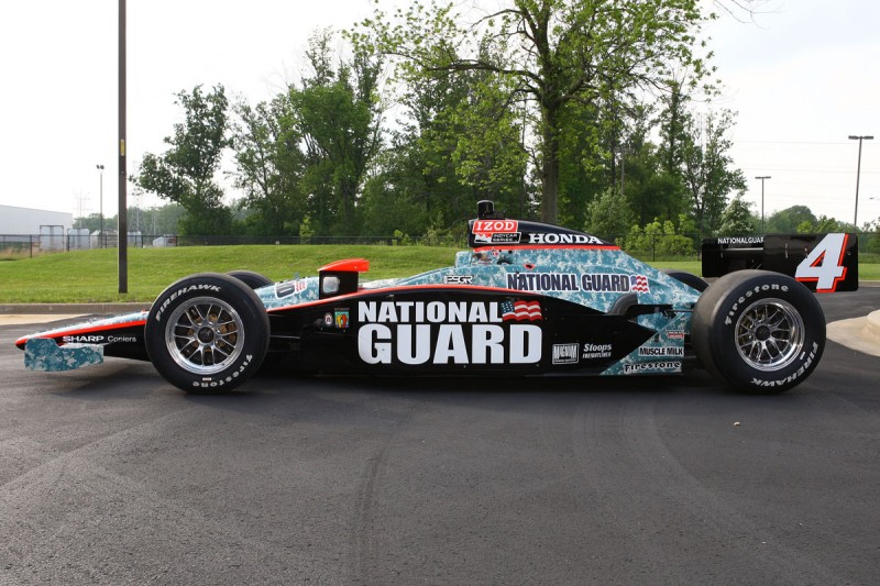 De Panther Racing kleurstelling voor de Indianapolis 500 van 2010